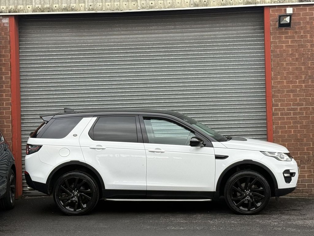 Used Land Rover Discovery Sport 2017 for sale - 78083051: Photo 9