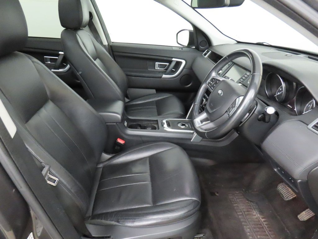 Used Land Rover Discovery Sport 2018 for sale - 77133619: Photo 8