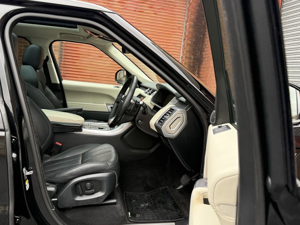 Used Land Rover Range Rover Sport 2017 for sale - 77341706: Photo 15