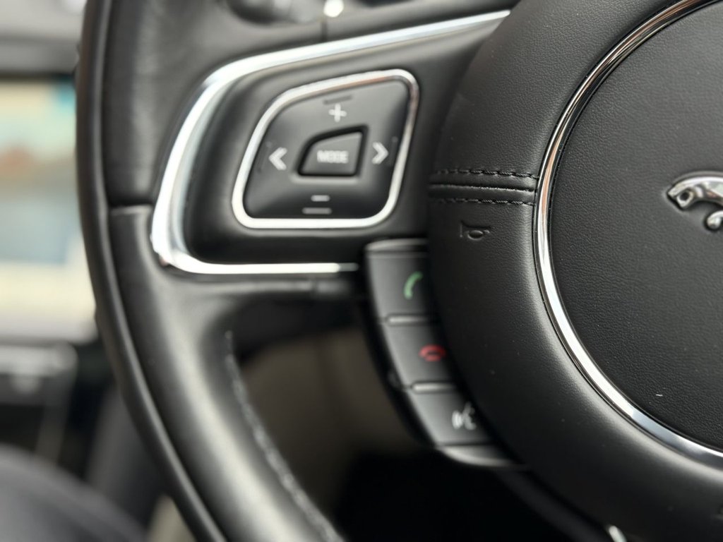 Used Jaguar XJ 2018 for sale - 77621778: Photo 50