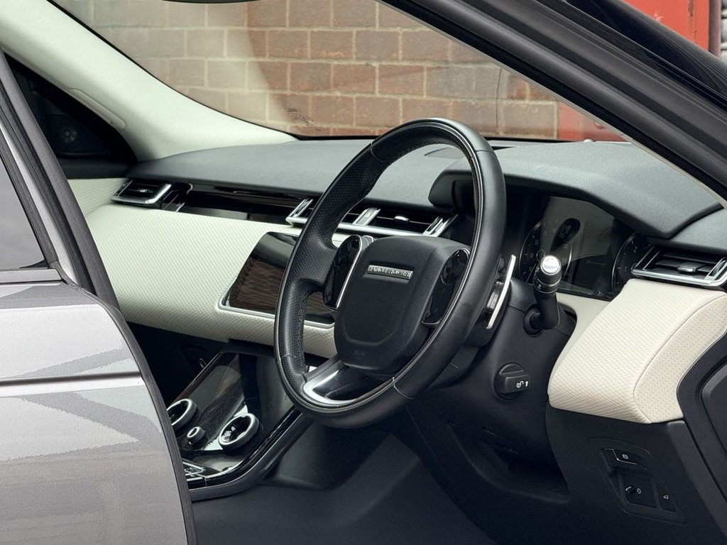 Used Land Rover Range Rover Velar 2017 for sale - 76698125: Photo 10