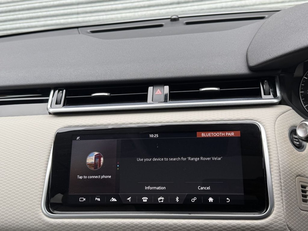 Used Land Rover Range Rover Velar 2017 for sale - 76698125: Photo 26