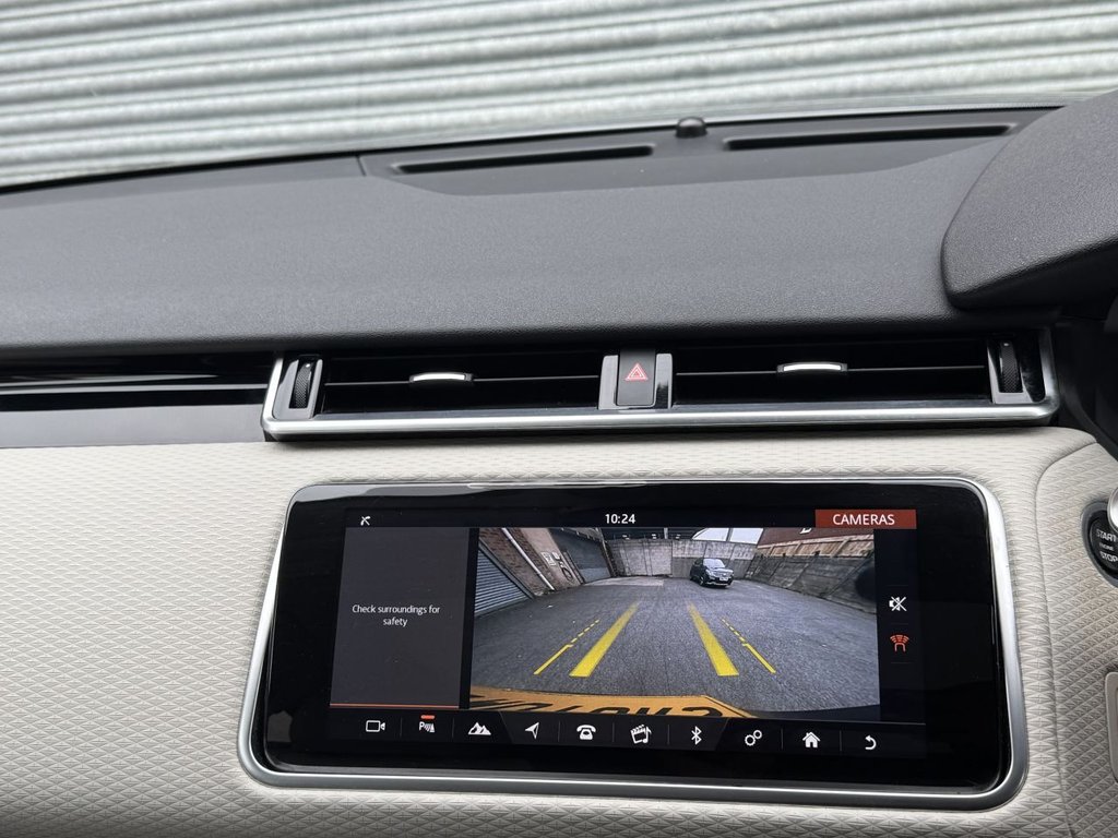 Used Land Rover Range Rover Velar 2017 for sale - 76698125: Photo 28