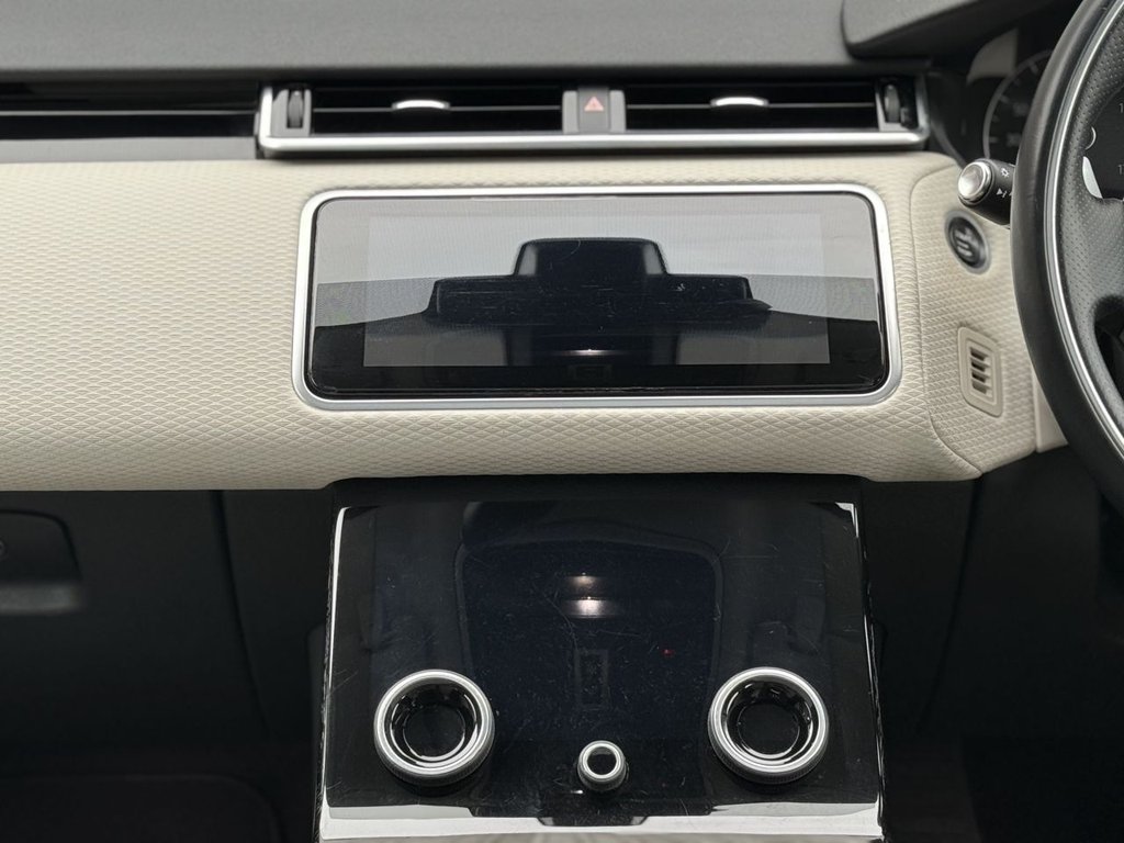 Used Land Rover Range Rover Velar 2017 for sale - 76698125: Photo 37