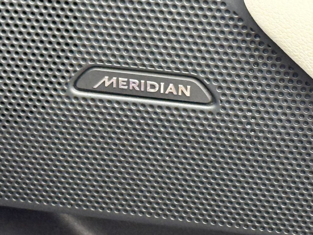 Used Land Rover Range Rover Velar 2017 for sale - 76698125: Photo 40