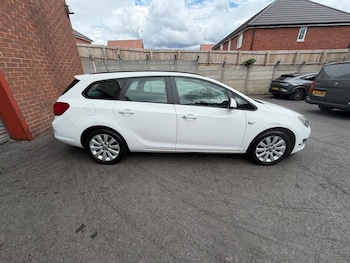 Used Vauxhall Astra 2014 for sale - 79462201: Photo