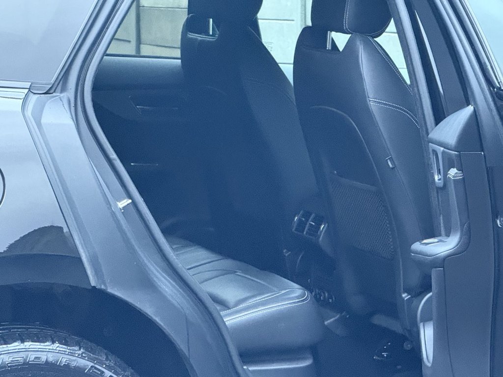 Used Jaguar F-Pace 2016 for sale - 76867970: Photo 18