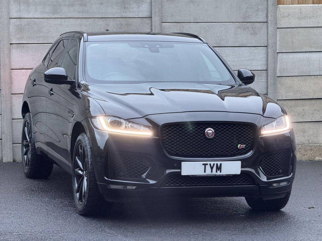 Used Jaguar F-Pace 2016 for sale - 76867970: Photo 3