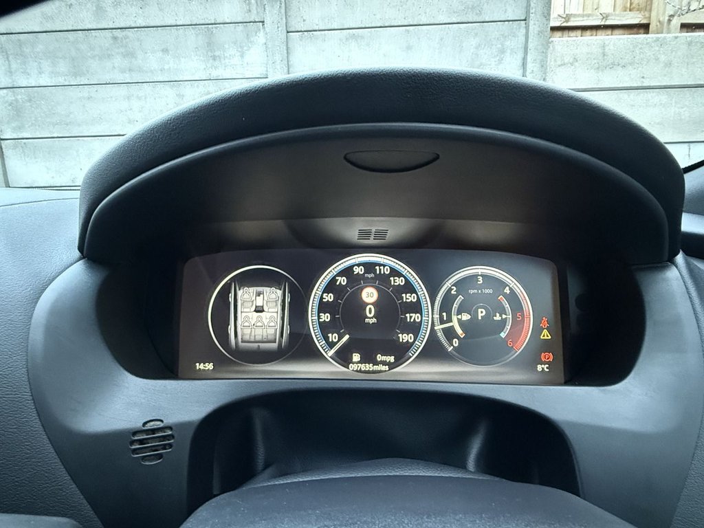 Used Jaguar F-Pace 2016 for sale - 76867970: Photo 35