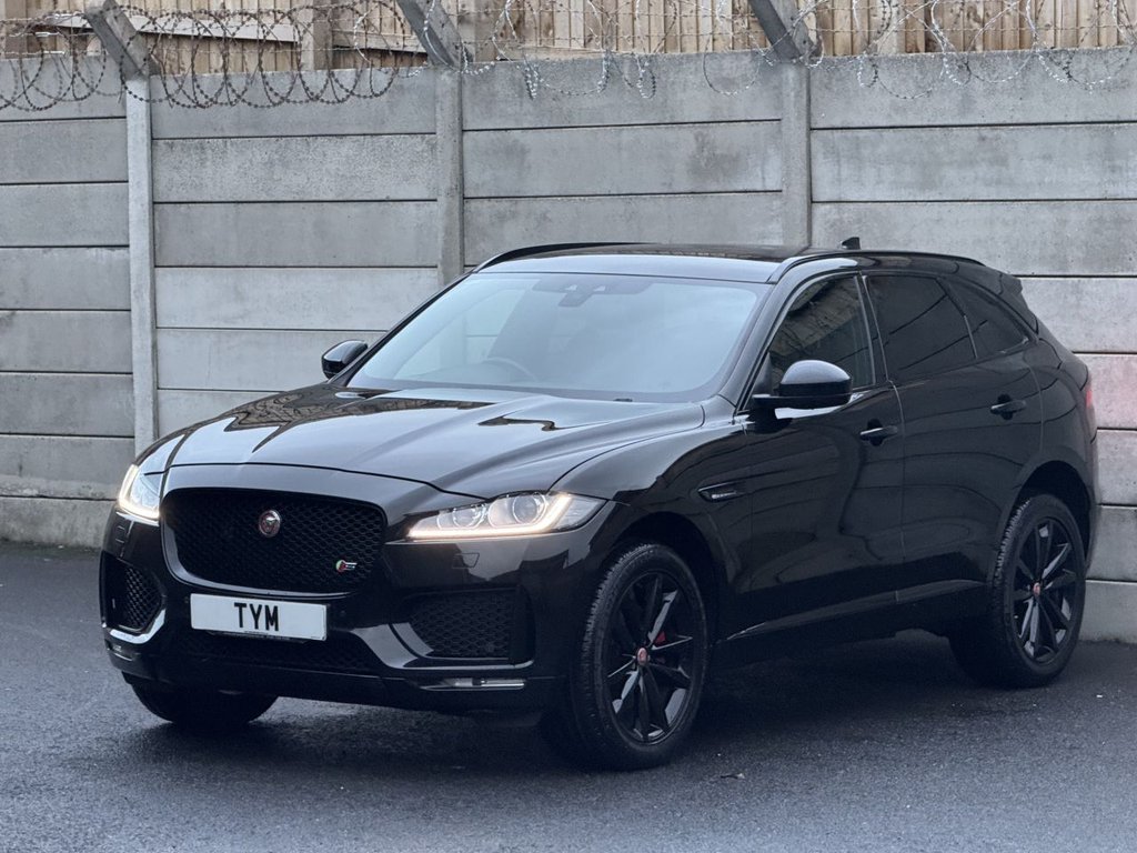 Used Jaguar F-Pace 2016 for sale - 76867970: Photo 4