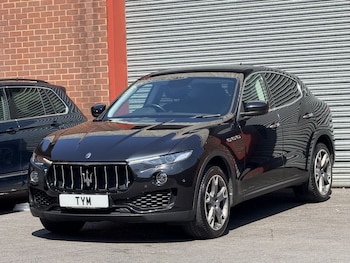 Used Maserati Levante 2017 for sale - 79155629: Photo