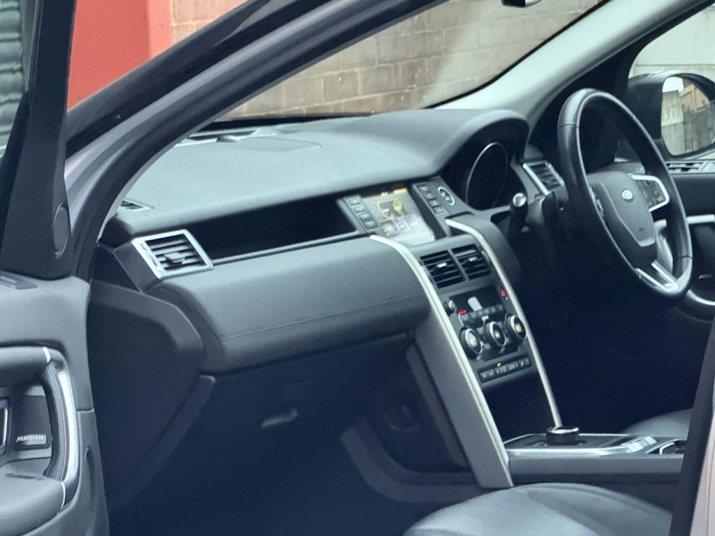 Used Land Rover Discovery Sport 2017 for sale - 76698194: Photo 11