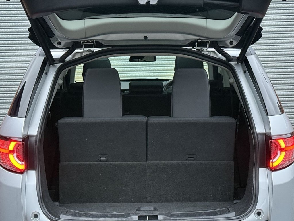 Used Land Rover Discovery Sport 2017 for sale - 76698194: Photo 18