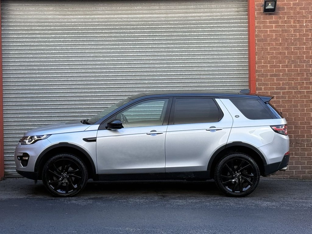 Used Land Rover Discovery Sport 2017 for sale - 76698194: Photo 9