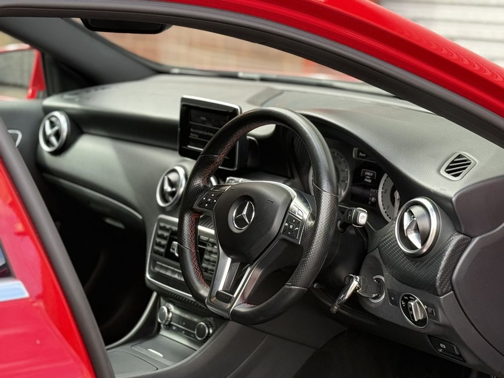 Used Mercedes-Benz A-Class 2015 for sale - 77275866: Photo 11