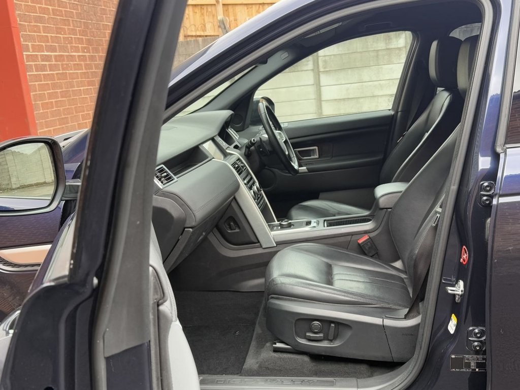 Used Land Rover Discovery Sport 2016 for sale - 76698361: Photo 14