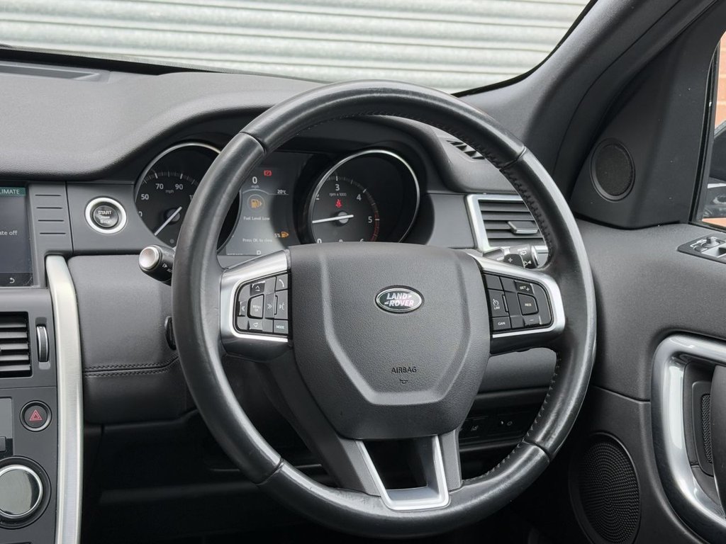 Used Land Rover Discovery Sport 2016 for sale - 76698361: Photo 21