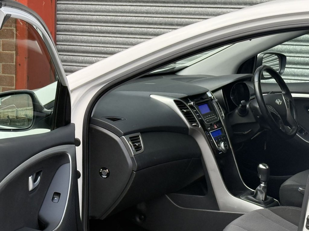 Used Hyundai i30 2013 for sale - 76698076: Photo 12