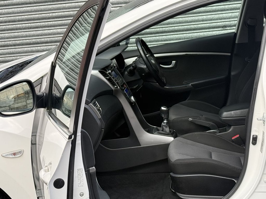 Used Hyundai i30 2013 for sale - 76698076: Photo 14