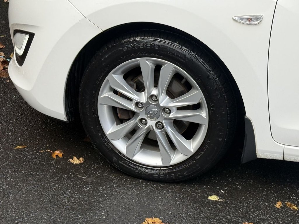 Used Hyundai i30 2013 for sale - 76698076: Photo 27