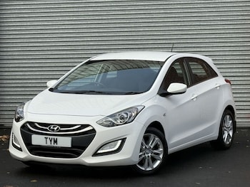 Used Hyundai i30 2013 for sale - 76698076: Photo
