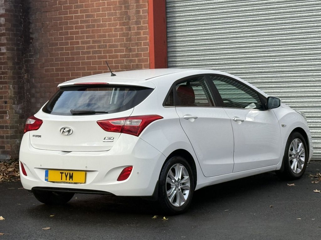 Used Hyundai i30 2013 for sale - 76698076: Photo 7