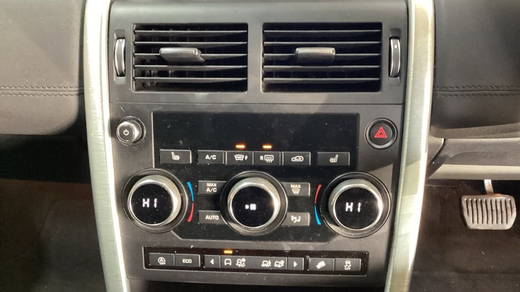 Used Land Rover Discovery Sport 2018 for sale - 76973723: Photo 18