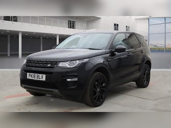 Used Land Rover Discovery Sport 2018 for sale - 76973723: Photo