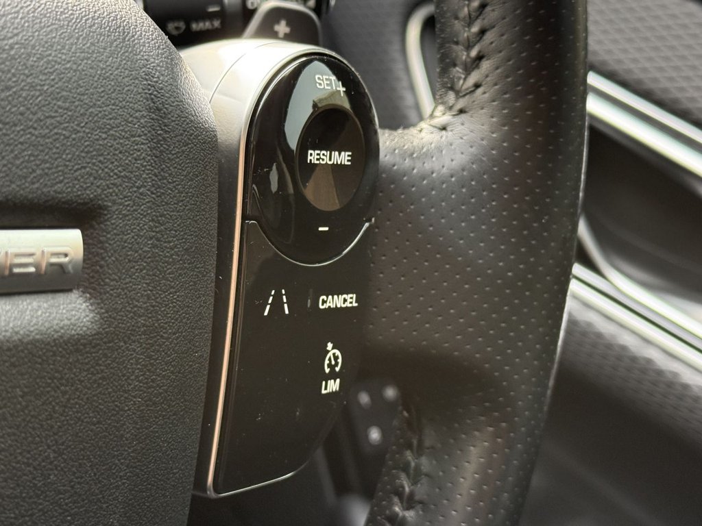 Used Land Rover Range Rover Velar 2017 for sale - 76820209: Photo 50