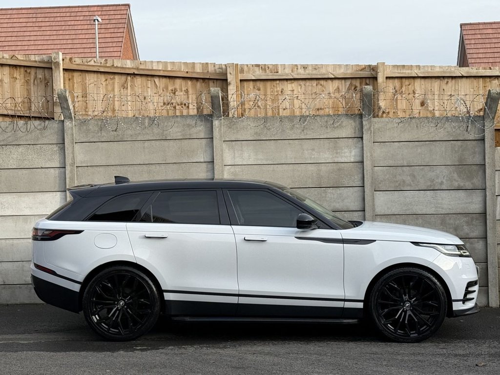 Used Land Rover Range Rover Velar 2017 for sale - 76820209: Photo 9