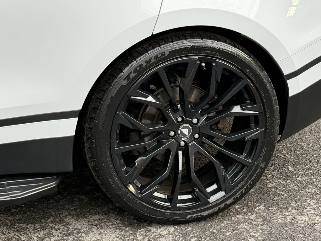 Used Land Rover Range Rover Velar 2017 for sale - 76711320: Photo 21