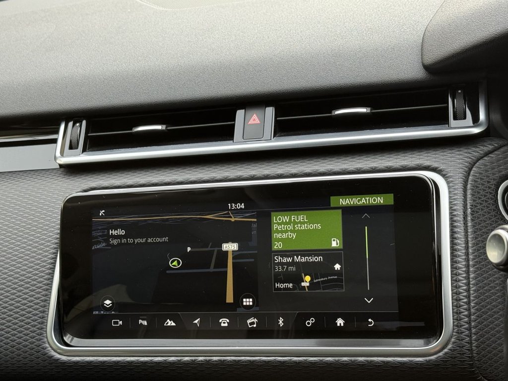 Used Land Rover Range Rover Velar 2017 for sale - 76711320: Photo 35