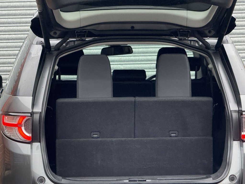 Used Land Rover Discovery Sport 2018 for sale - 76698178: Photo 18