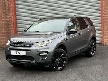 Used Land Rover Discovery Sport 2018 for sale - 76698178: Photo