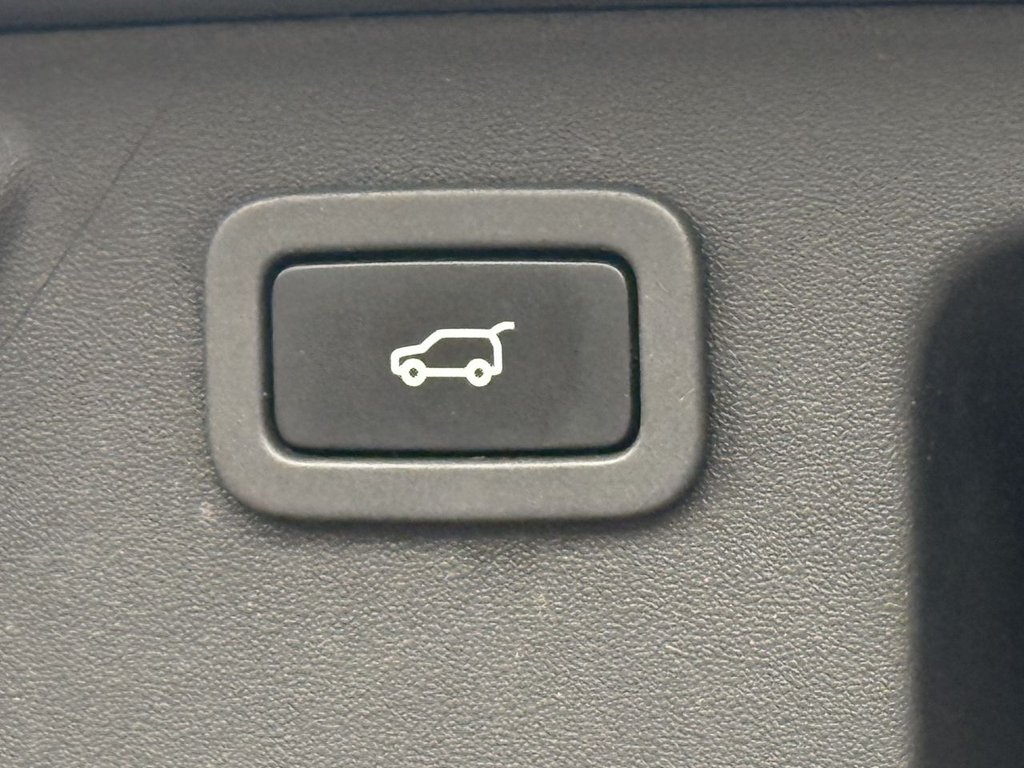 Used Land Rover Discovery Sport 2018 for sale - 76698178: Photo 35