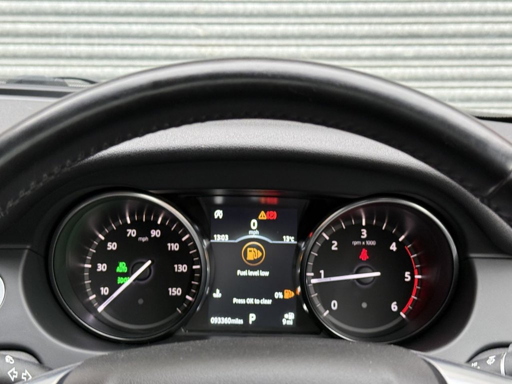 Used Land Rover Discovery Sport 2018 for sale - 76698178: Photo 39