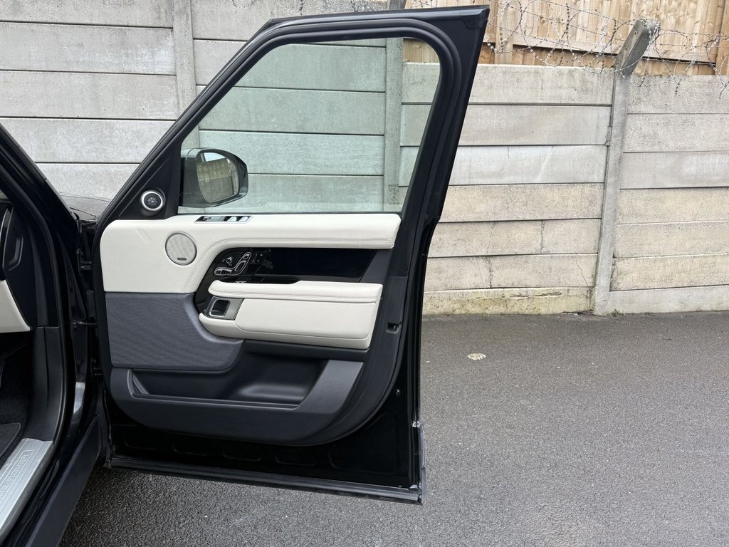 Used Land Rover Range Rover 2020 for sale - 77557941: Photo 38