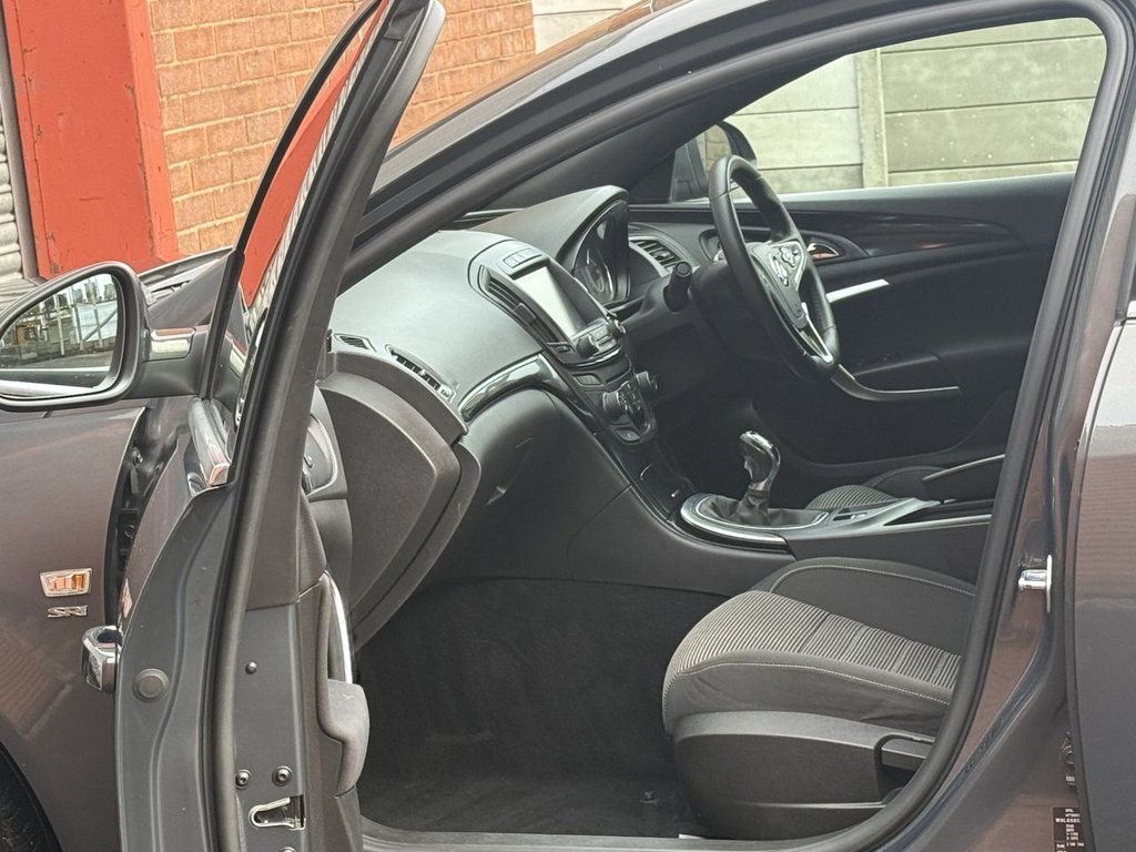 Used Vauxhall Insignia 2015 for sale - 76841172: Photo 14