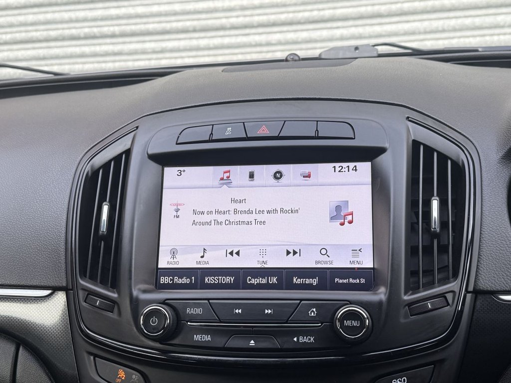 Used Vauxhall Insignia 2015 for sale - 76841172: Photo 28