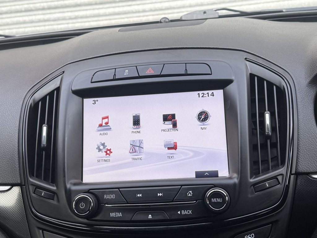 Used Vauxhall Insignia 2015 for sale - 76841172: Photo 29