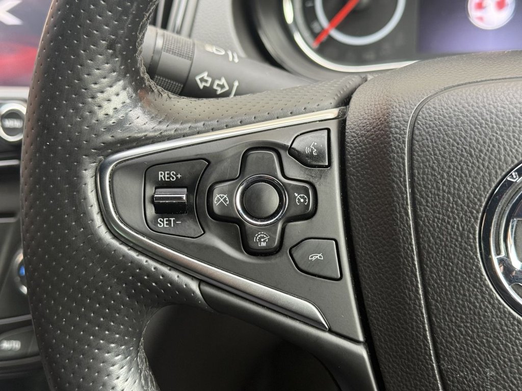 Used Vauxhall Insignia 2015 for sale - 76841172: Photo 32