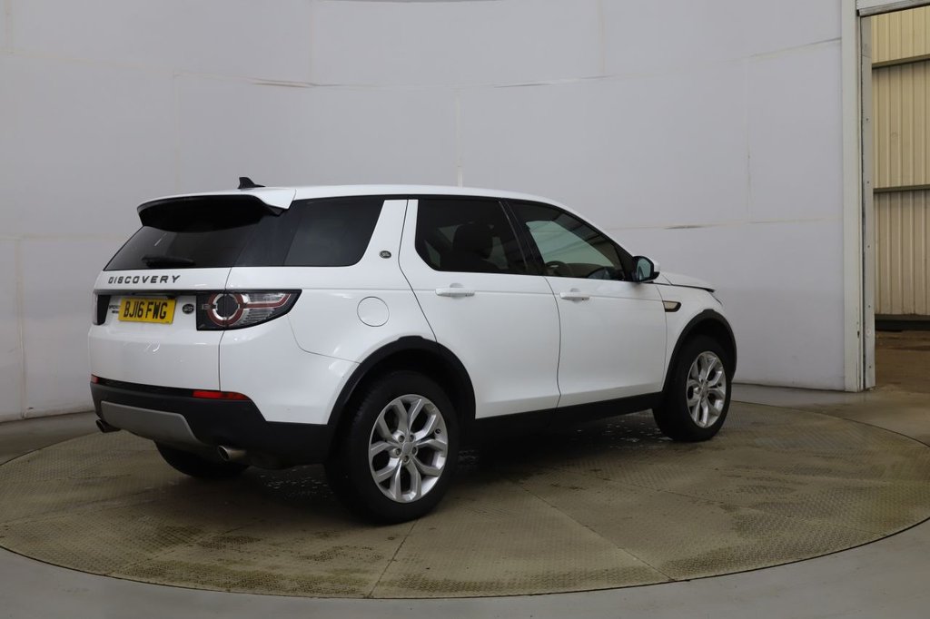 Used Land Rover Discovery Sport 2016 for sale - 76711217: Photo 3