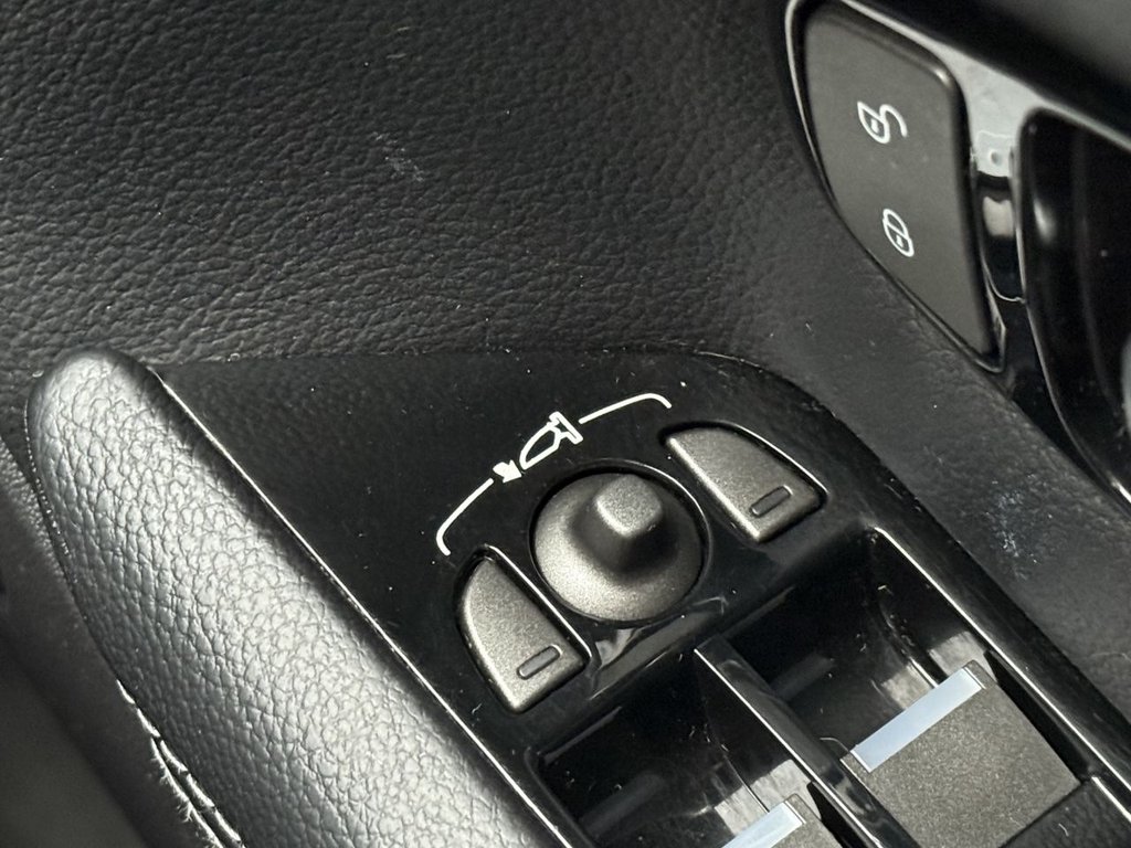 Used Land Rover Range Rover Evoque 2017 for sale - 77680348: Photo 33