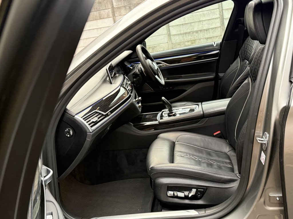 Used BMW 7 Series 2019 for sale - 76698100: Photo 14