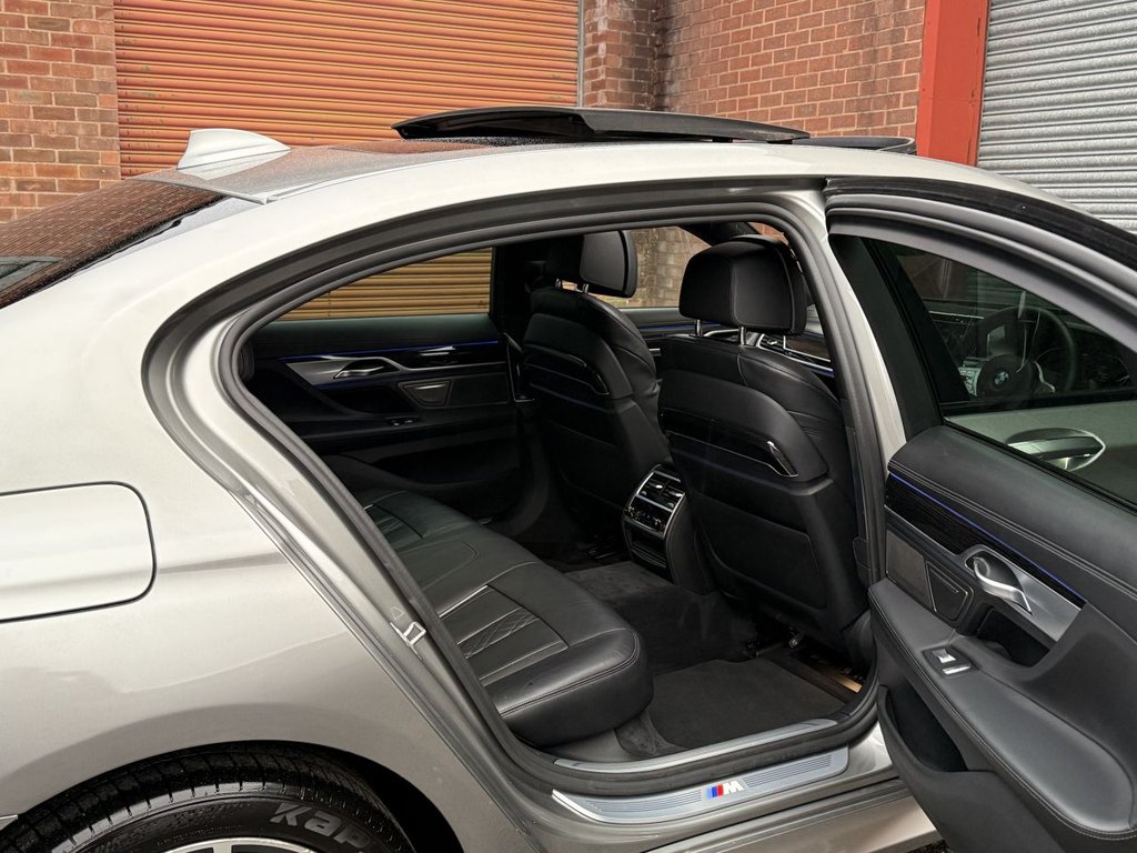 Used BMW 7 Series 2019 for sale - 76698100: Photo 18