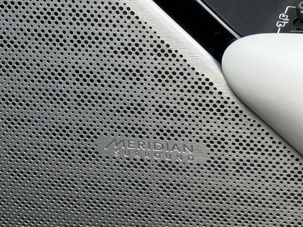 Used Land Rover Range Rover Velar 2018 for sale - 77655186: Photo 32