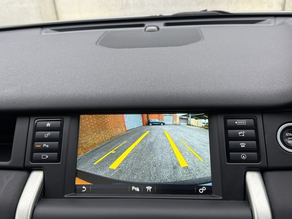 Used Land Rover Discovery Sport 2018 for sale - 77422519: Photo 24