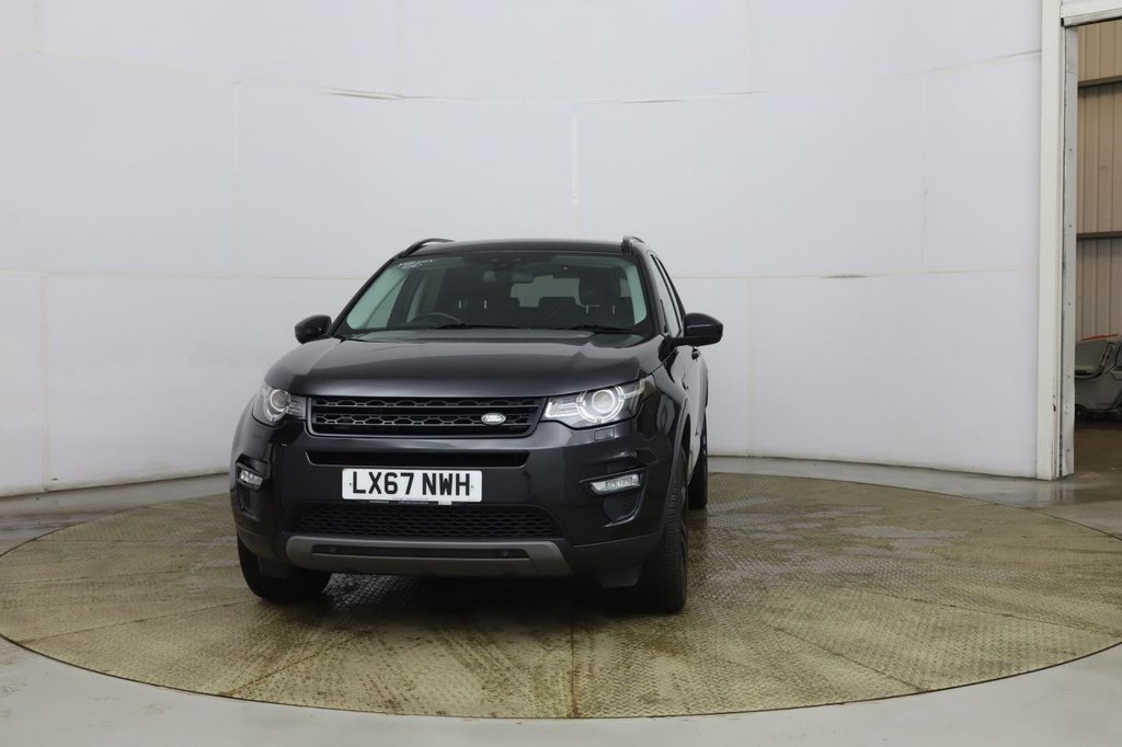 Used Land Rover Discovery Sport 2018 for sale - 77765289: Photo 2