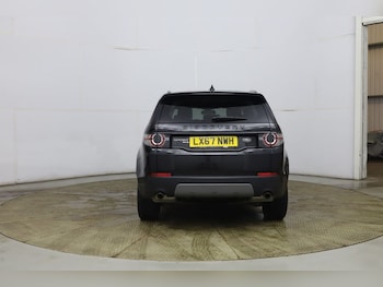 Used Land Rover Discovery Sport 2018 for sale - 77765289: Photo