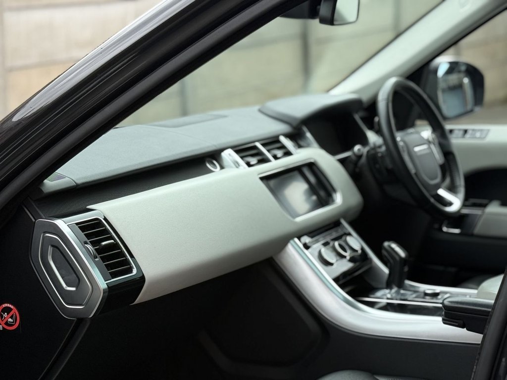 Used Land Rover Range Rover Sport 2016 for sale - 77850318: Photo 23